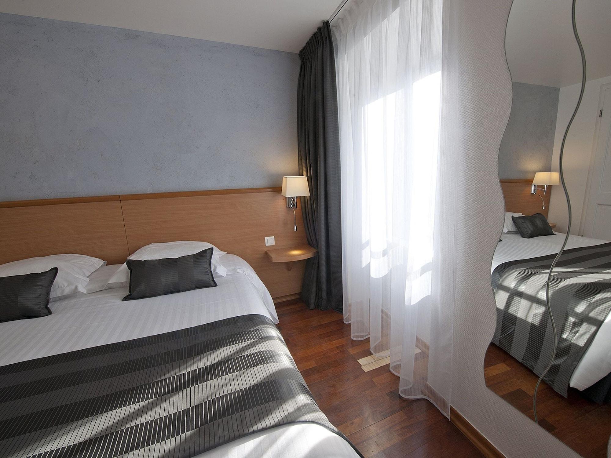 Hotel Le Grillon Strasbourg Exterior photo