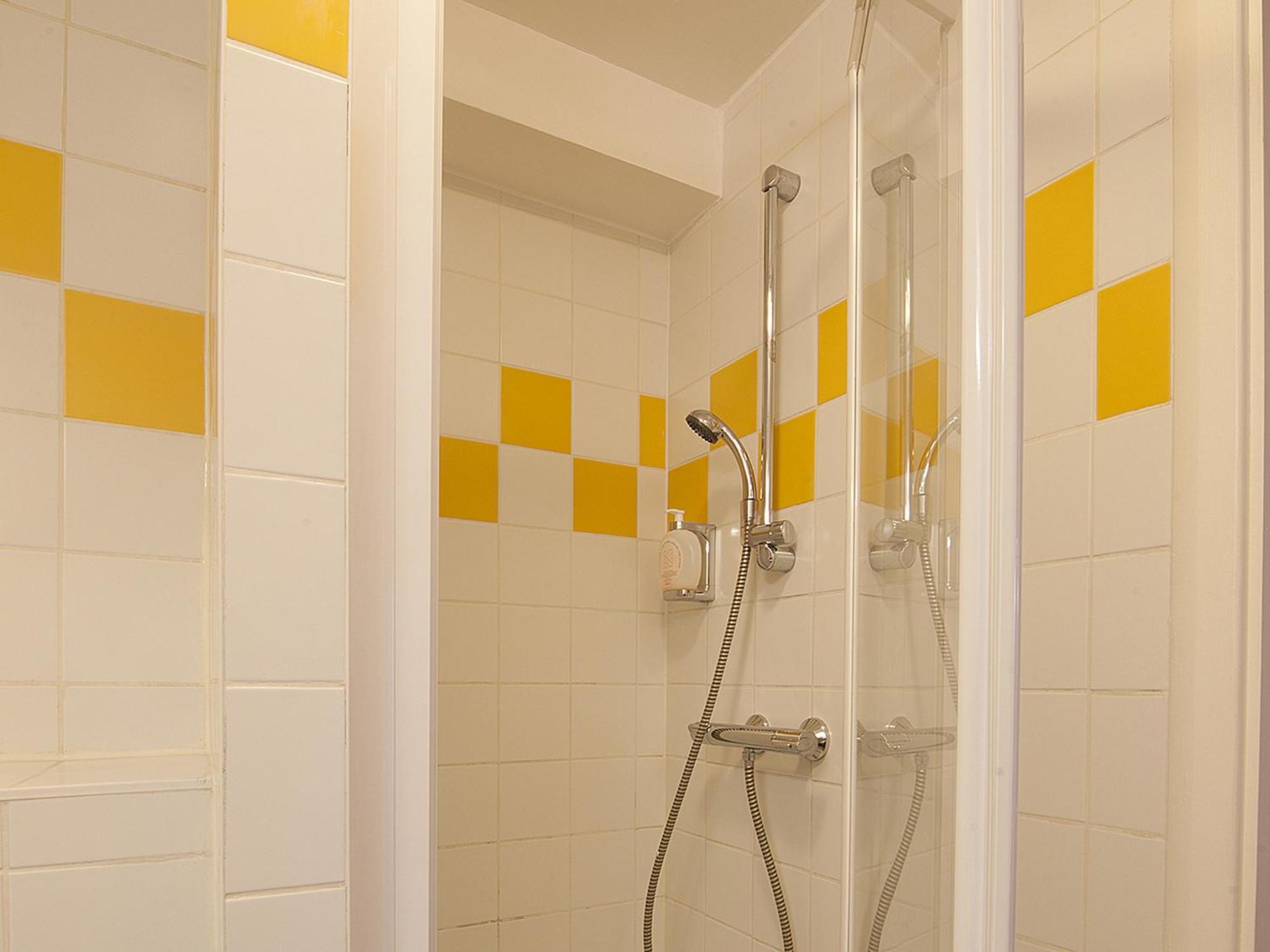 Hotel Le Grillon Strasbourg Room photo