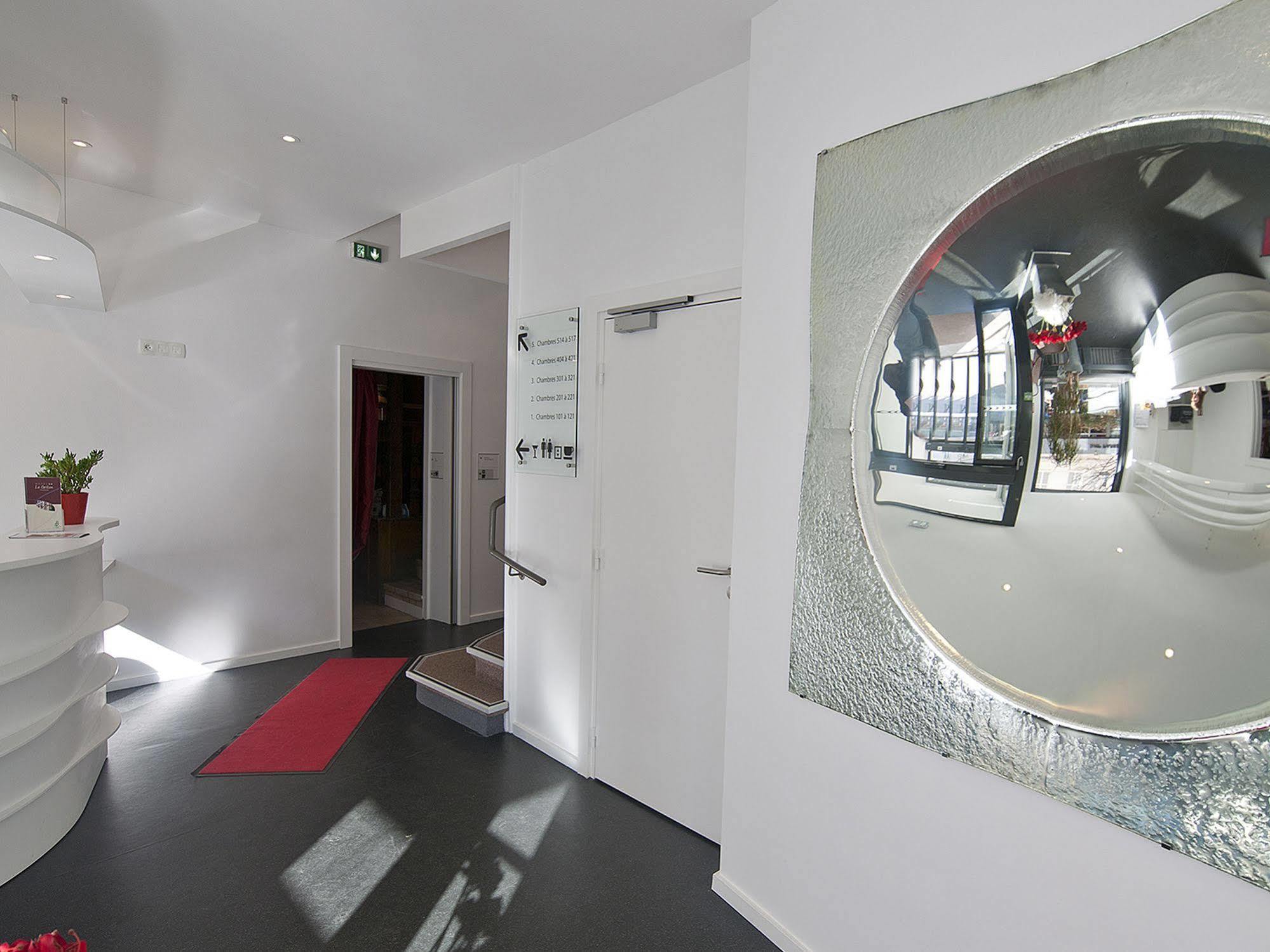 Hotel Le Grillon Strasbourg Exterior photo