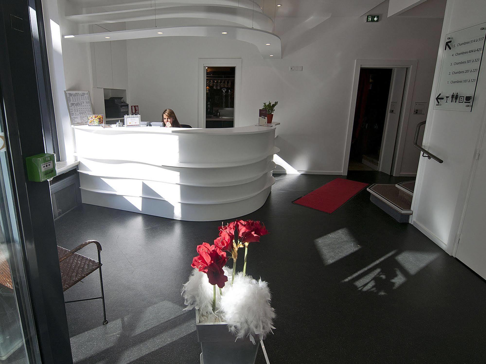 Hotel Le Grillon Strasbourg Exterior photo